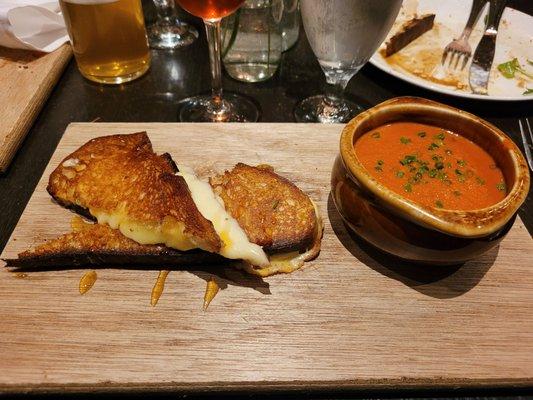 Grilled cheese and soup