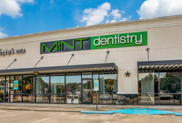 Mint Dentistry Sugarland exterior