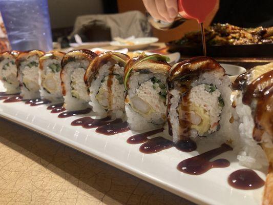 Dragon roll