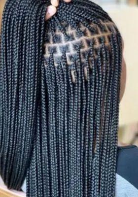 Knotless small braids