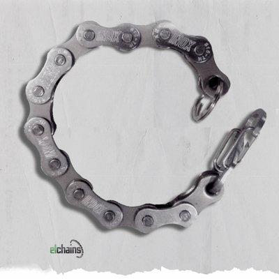 Bike chain bracelet with no ornaments. Inox steel.