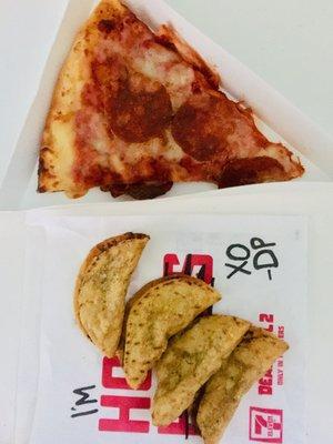 Pizza, mini tacos