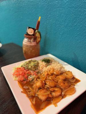 Camarones al Ajo - Shrimp in a Garlic Sauce and the drink is a pepino barrilito