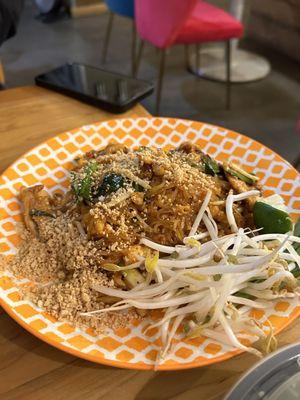 N1. Sabb Sis Pad Thai