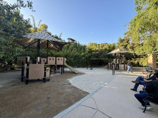 play area located inside the zoo