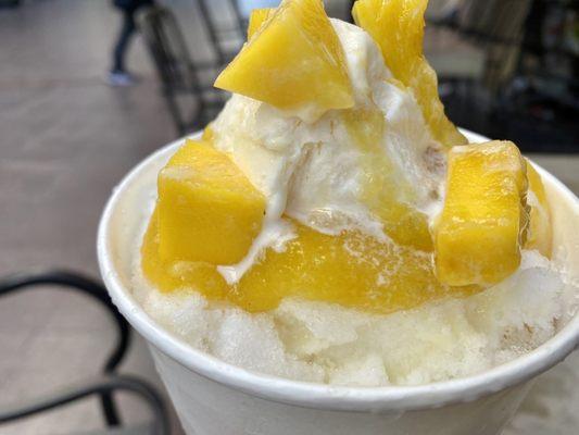 Mango shaved ice