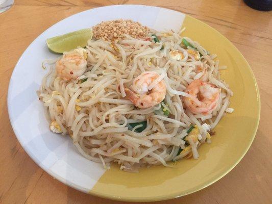 Padthai with shrimp