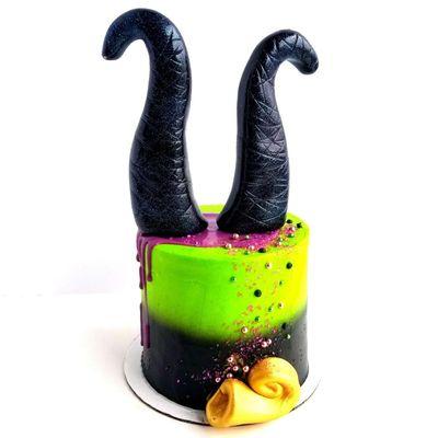 A Disney Villain celebration cake.