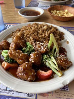 Sesame chicken and pork fried rice.