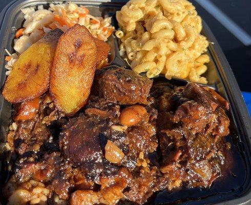 Oxtails,rice and peas,Mac and cheese,coleslaw and plantains