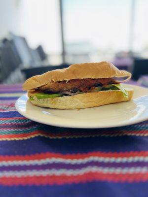 Pan con Chile Relleno