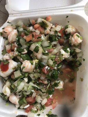 SEVICHE DE PURO CILANTRO Y CEBOLLA lo pedí de camarón pero se perdieron