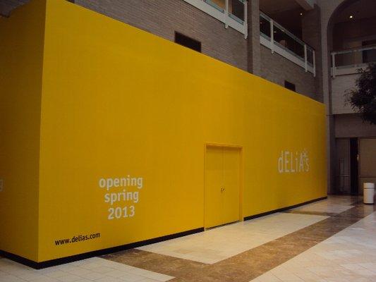 Barricade Graphics for Mall Center Opening