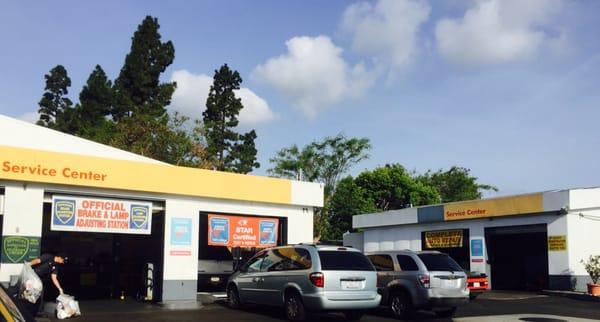 Smog check & service bays