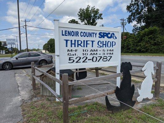 Second Chances Thrift Store, Kinston