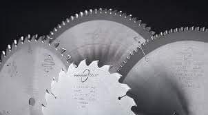 We sell popular tools saw blades.