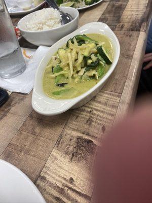 Green curry with chicken