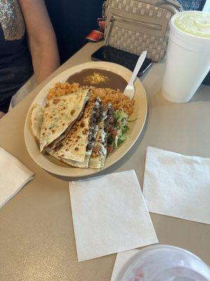 Asada quesadilla