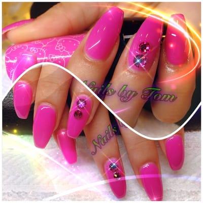 Coffin nail shape with blings!