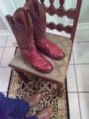 Thanks again Bob's Boot & Shoe Repair for fixing and cleaning up my Tony Lama's.!! (Didn't even think they could be salvaged)