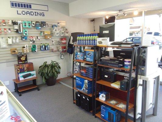 Hardware, Accessories, New and Refurbished Computers and Laptops.