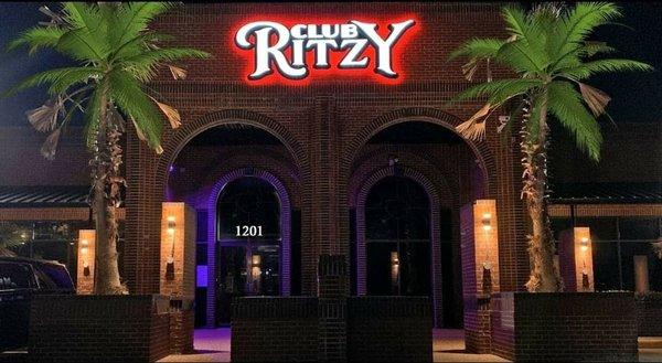 Club Ritzy Fort Worth's premier nightclub. Catering to the upscale client.