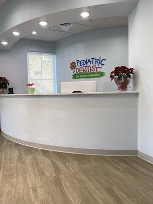 Reception desk