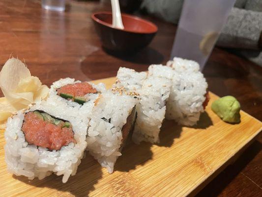 3. Tuna Roll