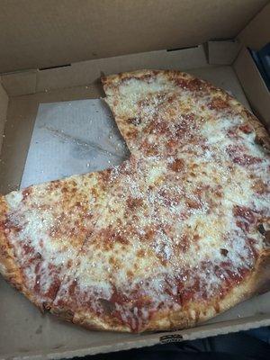 Cheese pizza