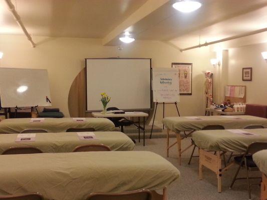 Preparing for Introductory Reflexology class at Seattle Reflexology... welcome, beginners!