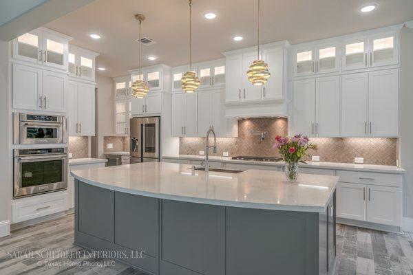 CUSTOM HOME DESIGN - WHITE AND GREY KITCHEN WITH QUATREFOIL BACKSPLASH