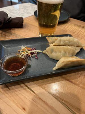 Pot stickers