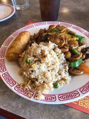 Chicken Kung Pow lunch special