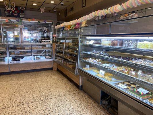 The interior I look at the floors whenever enter any establishment that sells food., You can always trust a place that has clean floors.