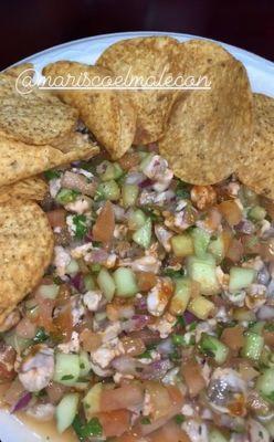 ceviche de camarón with tostitos