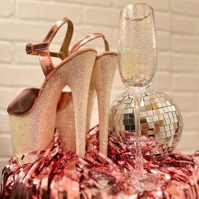 Our "we plan you party" style makes throwing the most epic bach a breeze. You're 3 steps away from booking your big day.