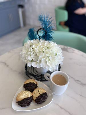 Coffee and cookies delicious!