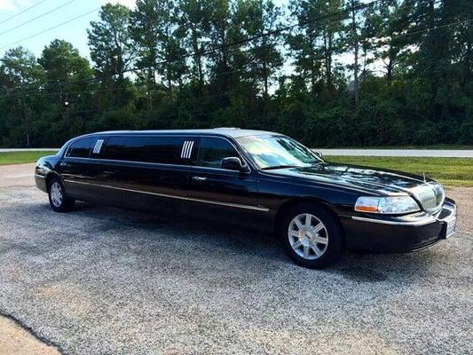 Executive stretch limo for special occasions rent today.....936-442-1703