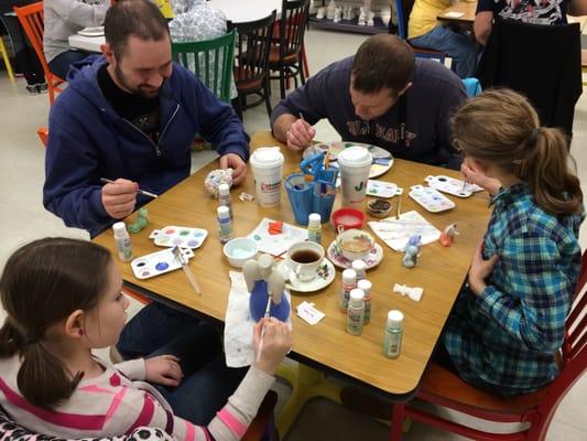 Paint it! Pottery