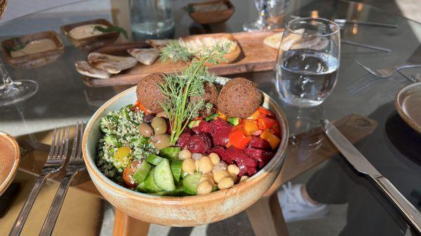 Mediterranean plate (choose the content)