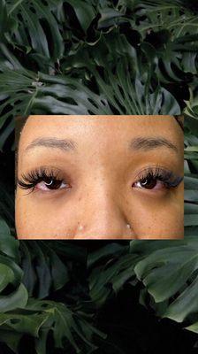 Volume lash extensions