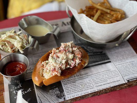 Lobster roll