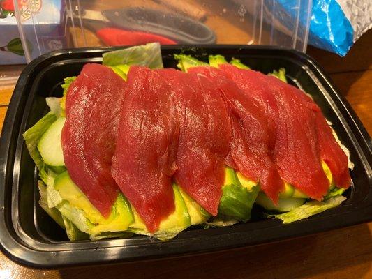 Tuna & avocado salad