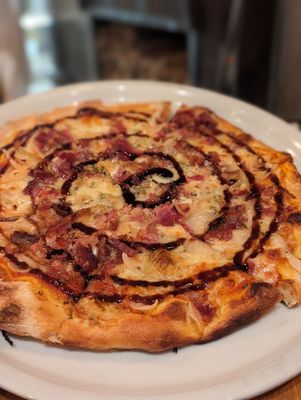 Bacon blue pizza