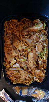 Chicken Low Mein