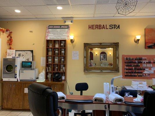 Herbal spa options