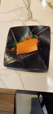 Smoked Salmon sashimi