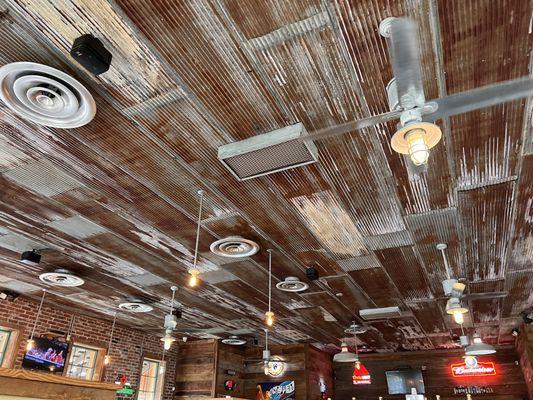 Love the ceiling like it's been around for 75 yrs. But the restaurant is clean and tidy!