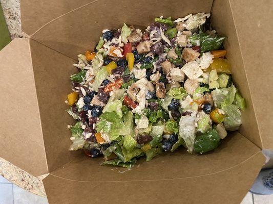 Romaine, chicken, tofu, beats, blueberries, mozz, peppers with ranch dressing, yum!!!