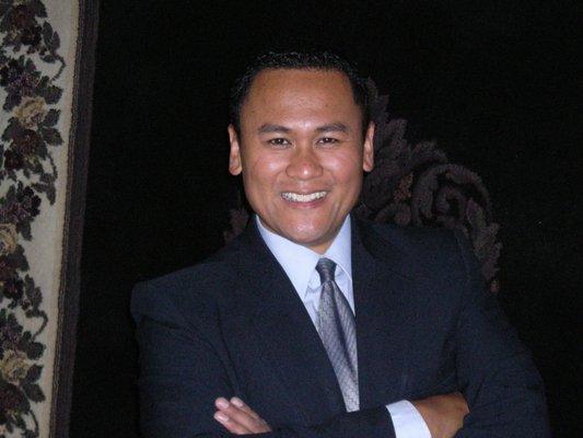 Meet Attorney Mando Macayaon